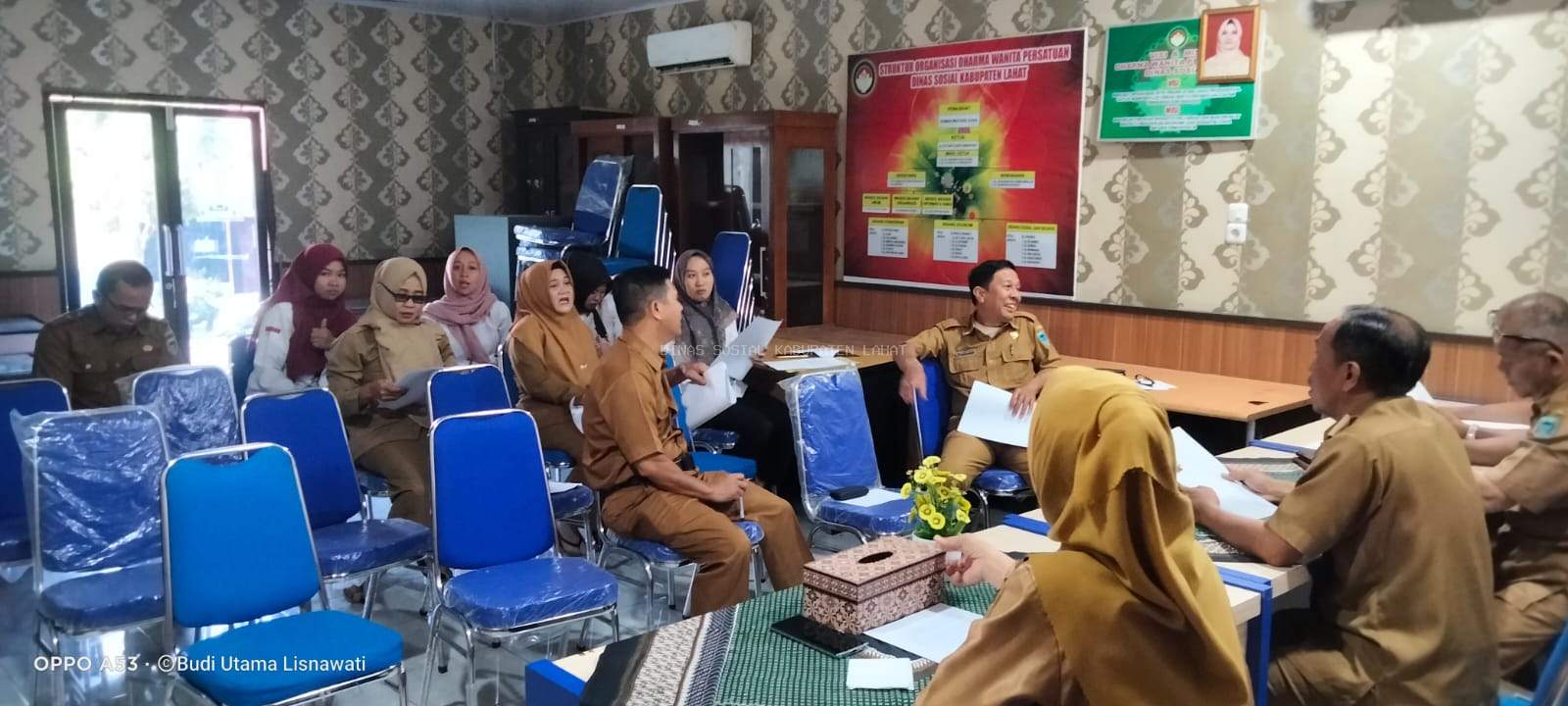 Dinas Sosial Kabupaten Lahat melaksanakan Rapat Rutin di Ruang Rapat PKH Lahat